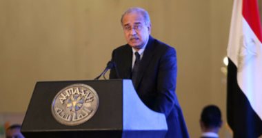 رئيس الوزراء: تنقية بطاقات التموين من الوفيات والمسافرين للخارج 12 شريف إسماعيل رئيس مجلس الوزراء