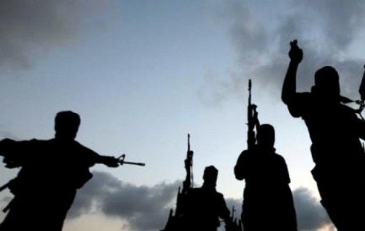 مجهولون يسرقون سيارة ضابط وسلاحه الميرى بكفر صقر فى الشرقية