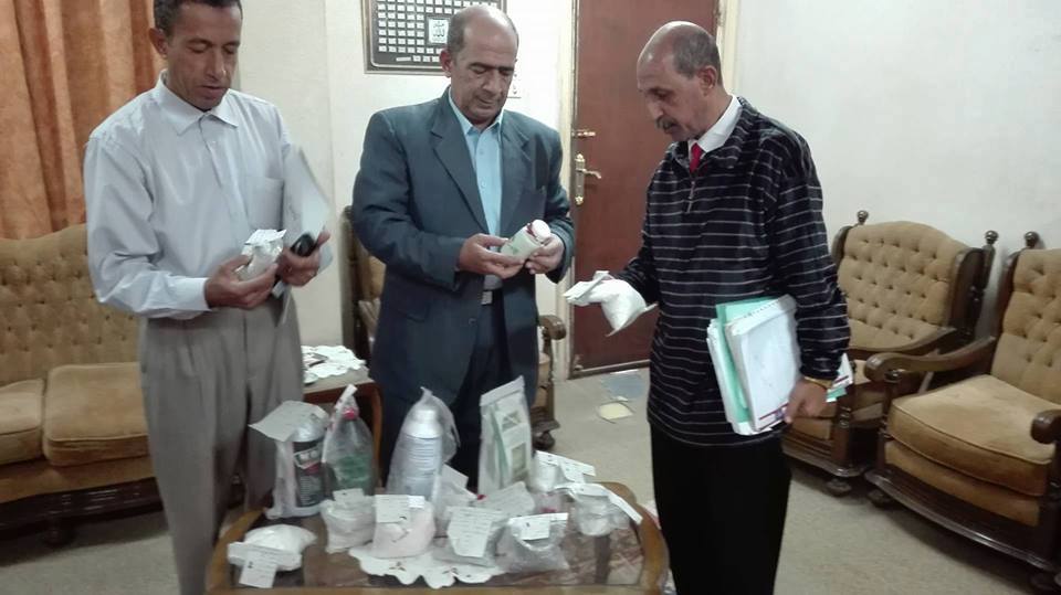 وكيل وزارة الزراعة بالشرقية يتفقد عينات للأسمدة لمعرفة مدى مطابقتها للمواصفات 2