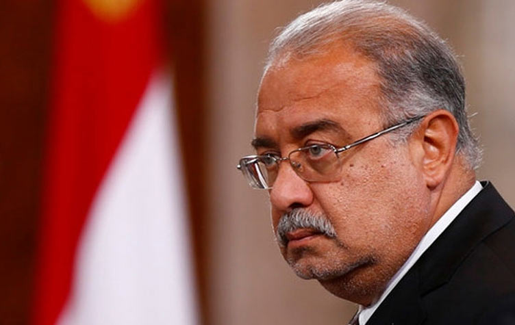 مصطفي الفقي يتنبا