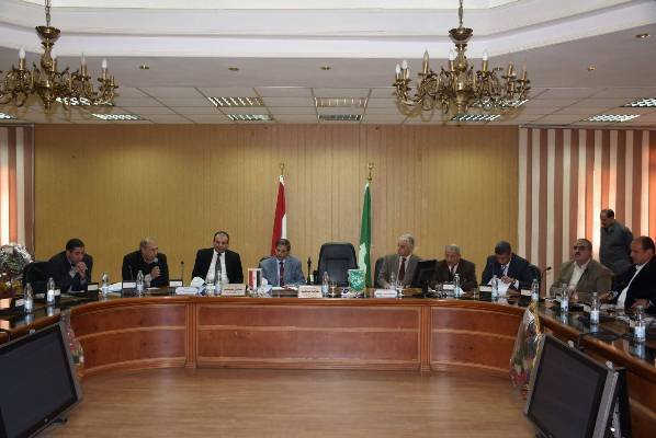 نواب الشرقية تطالب بسرعة إنهاء رصف الطرق 1 %d9%86%d9%88%d8%a7%d8%a8-%d8%a7%d9%84%d8%b4%d8%b1%d9%82%d9%8a%d8%a9