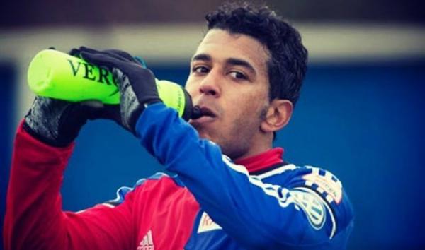 حمودي في الأهلي خلال ساعتين 1 أحمد حمودي يوقع للأهلي