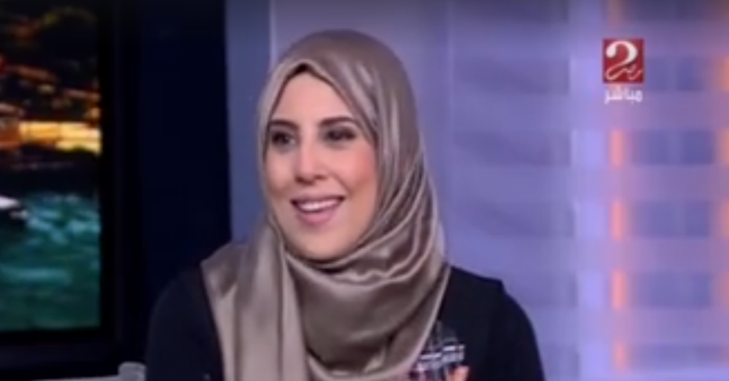 بالفيديو.. شاب يرفض الارتباط بفتاة لأنها تمتلك حساباً على فيس بوك 1 أسماء الفخراني