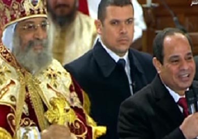 السيسي للأقباط : زي ما بتحبوني بحبكم.. وكل الكنايس اترممت ما عدا 2 15 السيسي من الكاتدرائيةزي ما بتحبوني بحبكم.. وكل الكنايس اترممت ما عدا
