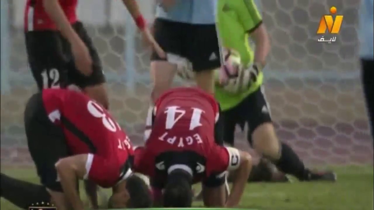 تعرف على موعد مباراة مصر والجزائر فى كأس العالم