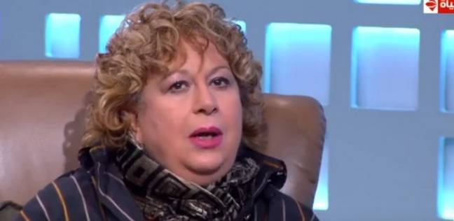 سمية الألفي .. أجهضت 12 مرة و ندمت على عدم الإعتراف بحفيدتي