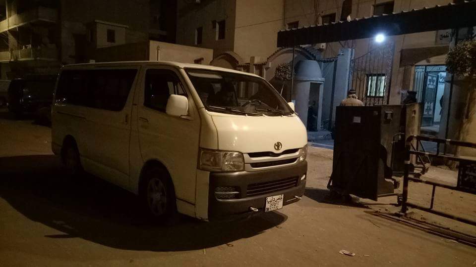 ضبط سيارتين مهربتين من ليببا بمنيا القمح