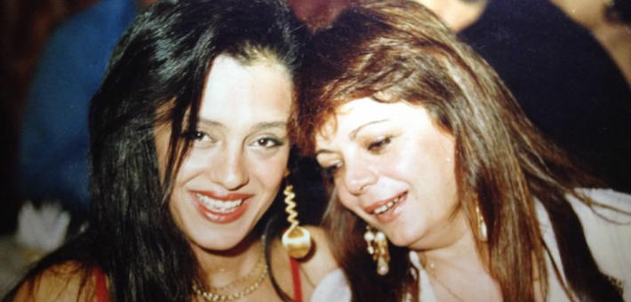 غضب ابنة نادية شكري من جملة «رحيل آخر عائلة العيال كبرت»