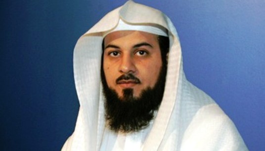 ما الذي أخاف العريفي بفيديو لأذان بكنيسة أمريكية تضامنا مع المسلمين؟