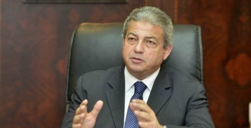 وزير الرياضة يتحدى تشفير أمم إفريقيا