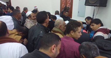 اختفاء أحذية أهالى بعد افتتاح وزير الأوقاف مسجدا ببلبيس 1 %D8%A7%D8%AE%D8%AA%D9%81%D8%A7%D8%A1 %D8%A3%D8%AD%D8%B0%D9%8A%D8%A9 %D8%A3%D9%87%D8%A7%D9%84%D9%89 %D8%A8%D8%B9%D8%AF %D8%A7%D9%81%D8%AA%D8%AA%D8%A7%D8%AD %D9%88%D8%B2%D9%8A%D8%B1 %D8%A7%D9%84%D8%A3%D9%88%D9%82%D8%A7%D9%81 %D9%85%D8%B3%D8%AC%D8%AF%D8%A7 %D8%A8%D8%A8%D9%84%D8%A8%D9%8A%D8%B3