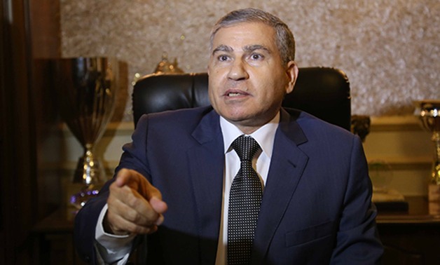 وزير التموين السابق: نجحت في حل أزمتي نقص السكر والزيت 1 %D9%85%D8%AD%D9%85%D8%AF %D8%B9%D9%84%D9%8A %D9%85%D8%B5%D9%8A%D9%84%D8%AD%D9%8A %D9%88%D8%B2%D9%8A%D8%B1 %D8%A7%D9%84%D8%AA%D9%85%D9%88%D9%8A%D9%86 %D8%A7%D9%84%D8%B3%D8%A7%D8%A8%D9%82