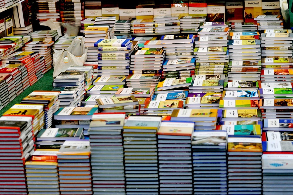 الكتب الرومانسيّة والرعب الأكثر إقبالًا .. و«فيسبوك» للدعاية والإعلان في معرض الكتاب 2 3الكتب الرومانسيّة والرعب الأكثر إقبالًا.. و«فيسبوك» للدعاية والإعلان في معرض الكتاب 1