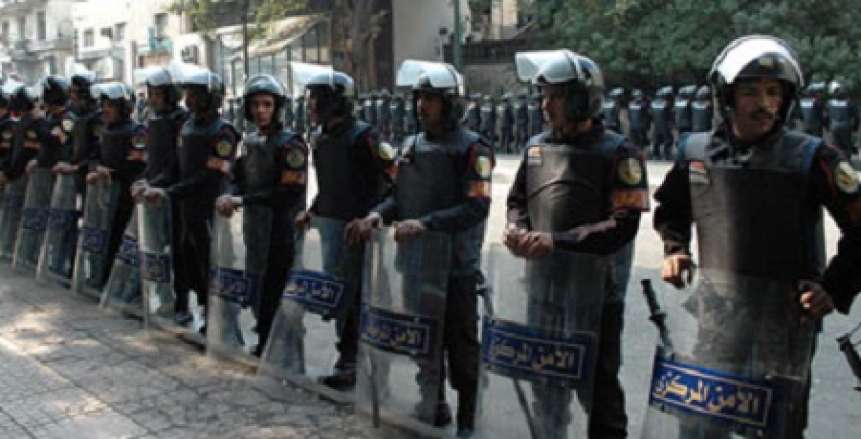 «العمليات الخاصة» في الإسماعيلية تؤمن مباراة المصري وايفاني النيجيري
