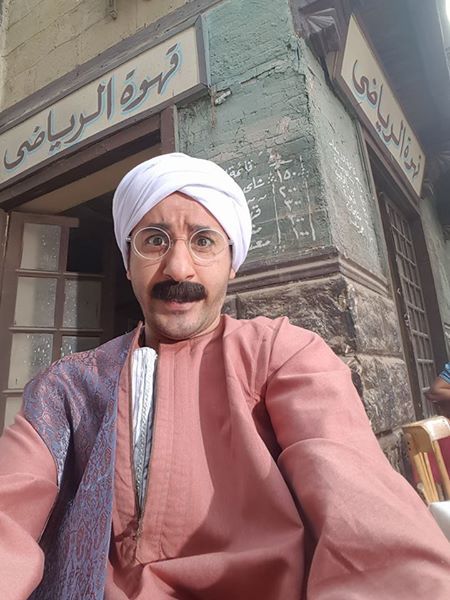 أحمد حلمي يداعب جمهوره وينشر صورة له بالعمة والجلباب 18 أحمد حلمي