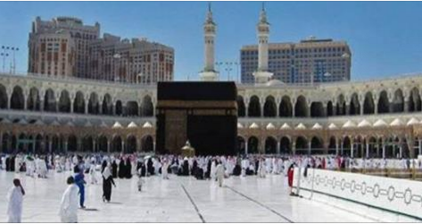 مشاجرة بالأيدي بين رجال ونساء أمام الحرم المكي 15 الحرم المكي