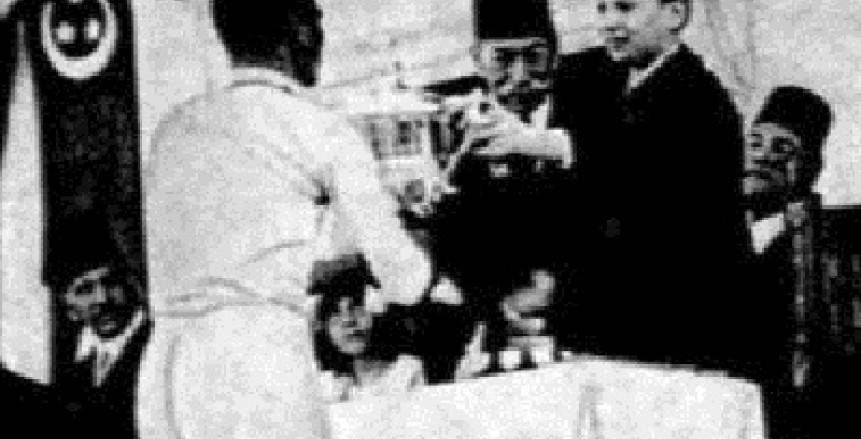 الزمالك خاض القمة بـ3 أسماء.. والأهلي ثابت من البداية 1 الملك فاروق