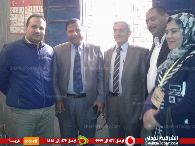 بالصور.. «كارثة» جمعية خيرية بأبوحماد تستخدم مدرسة لإجراء عمليات حجامة بحضور نائب رئيس المدينة 2 جمعية خيرية بأبوحماد تستخدم مدرسة لإجراء عمليات حجامة87