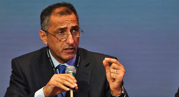 طارق عامر: الصدمة التضخمية حدثت.. ولن يكون لسعر الصرف أثر على زيادة الأسعار 3 طارق عامر 1