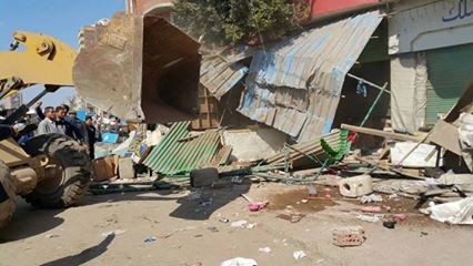 حملة مكبره لإزالة الأكشاك المخالفة بالزقازيق 1 محافظ الشرقية يقود حملة مكبرة لرفع الإشغالات والأكشاك المخالفة بالزقازيق