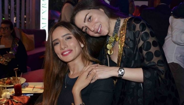 مي عز الدين توجه رسالة إلى زينة في عيد ميلادها