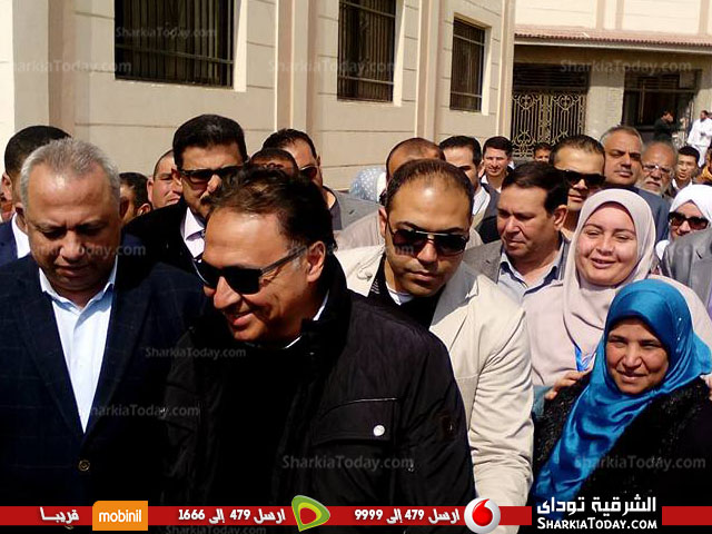 بالصور .. وزير الصحة يتفقد مستشفى العزازي النفسي بأبوحماد 3 وزير الصحة 1 1