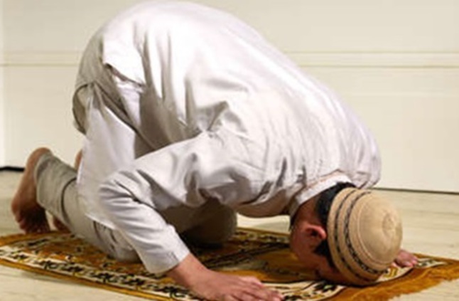 3 كلمات في صلاتك يغفر الله لك بها ذنوبك