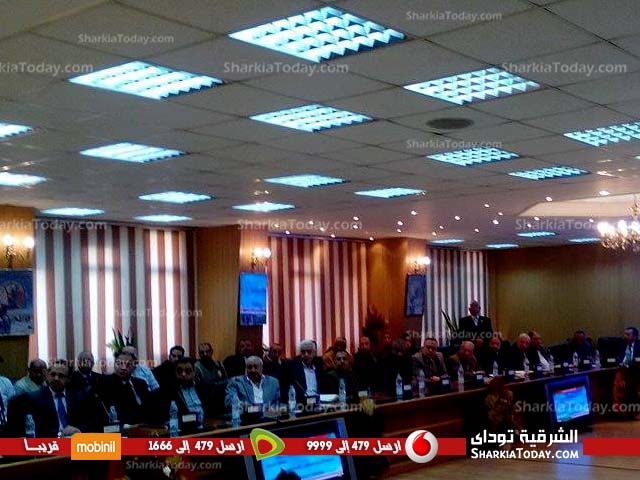 محافظ الشرقية يستقبل وزير التنمية المحلية في أولى زيارته للمحافظة 2 JELBFEFE