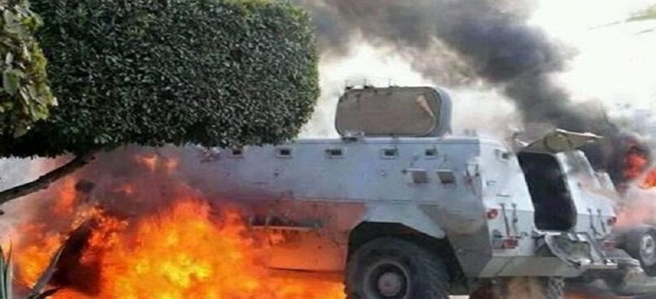 إصابة مجند إثر انفجار عبوة ناسفة في مدرعة بالعريش