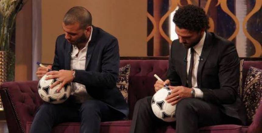 الأهلي يحسم موقف النهائي لـ «غالي ومتعب» من الاستمرار بالنادي