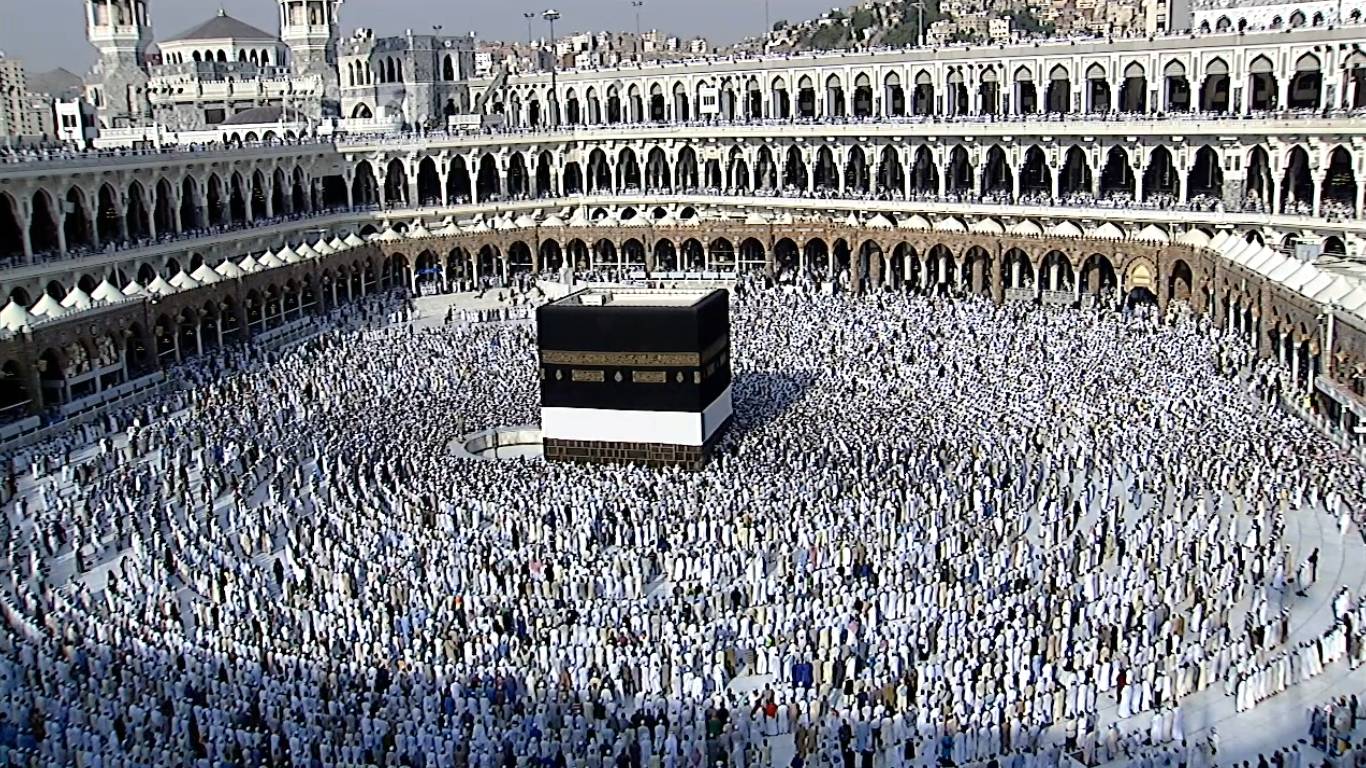 بالفيديو.. حقيقة تواجد صورة «الكعبة» بالبيت الأبيض