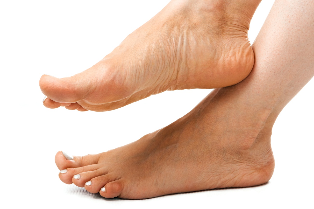 تعرف على سبب صدور روائح كريهة من الرجل في الصيف 1 رجل