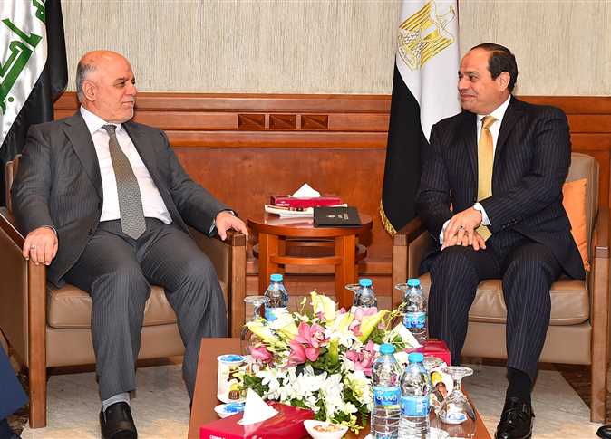 السيسي يلتقي «العبادي» في الأردن: مصر تدعم وحدة واستقرار العراق 13 سيسي 3