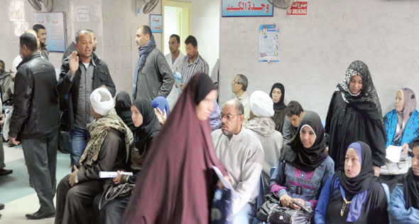 الصحة تصدر 218 ألف قرار علاج على نفقة الدولة للمرضى خلال هذه الفترة