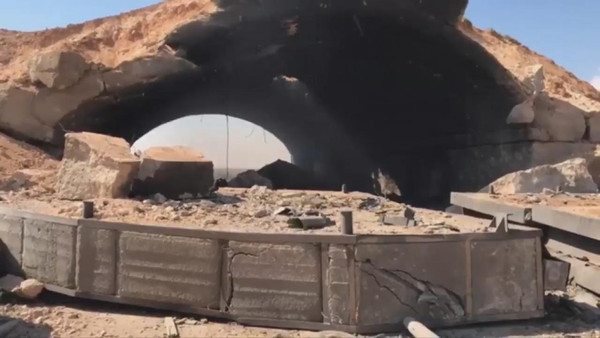 بالفيديو .. مطار العشيرات السوري بغد الضربة الأمريكية