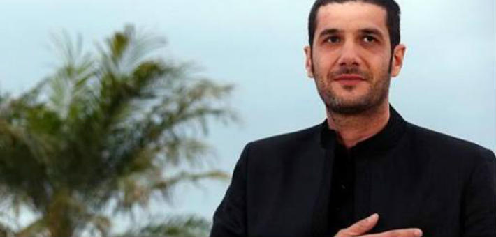 حقيقة ترجمة القرآن الكريم على يد مخرج الفيلم المثير للجدل لزين اللي فيك