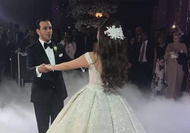 بالصور.. من هو «عمر خطاب» صاحب الزفاف الأسطوري المصري؟ 17 زفاف