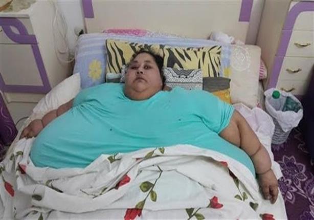 شقيقة أسمن فتاة في العالم ترد على الطبيب الهندي