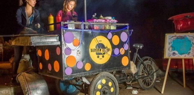 صاحبة عربة البرجر: فوجئت بحديث السيسي عن مشكلتي.. وأنتظر رد المسؤولين 9 صاحبة عربة البرجر فوجئت بحديث السيسي عن مشكلتي.. وأنتظر رد المسؤولين