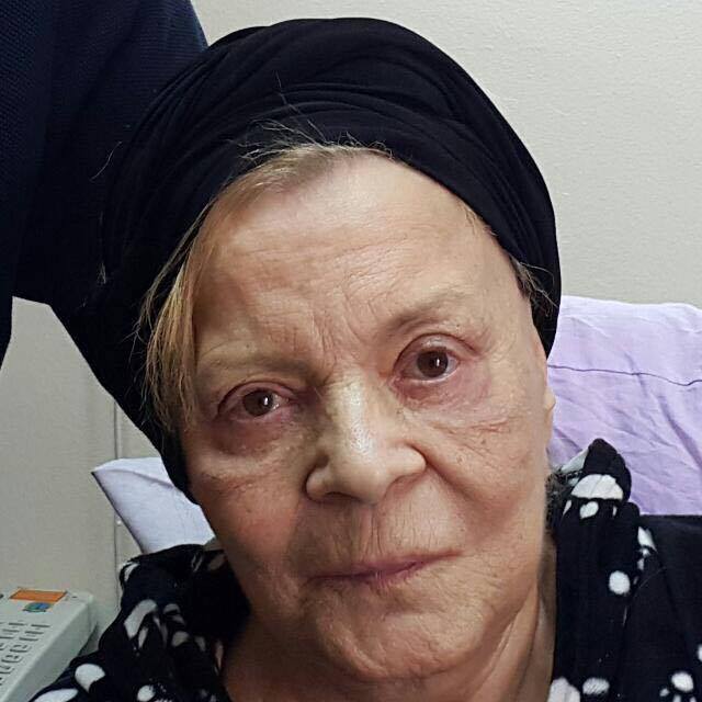 ظهور جديد لنادية لطفي من داخل المستشفى