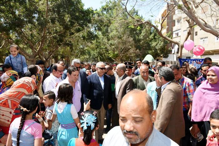 محافظ الشرقية يتفقد شوارع مدينة الزقازيق