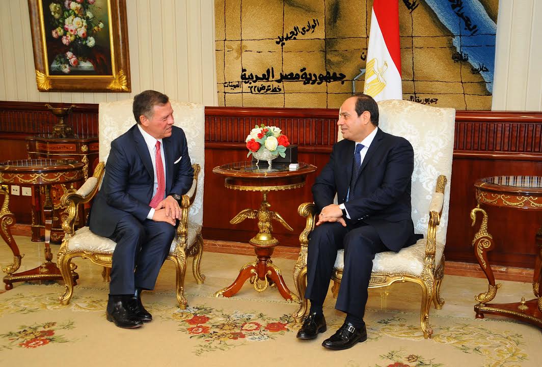 السيسى وملك الأردن يتفقان على مواجهة الإرهاب واستئناف مفاوضات السلام 3 %D8%A7%D9%84%D8%B3%D9%8A%D8%B3%D9%89 %D9%88%D9%85%D9%84%D9%83 %D8%A7%D9%84%D8%A3%D8%B1%D8%AF%D9%86 %D9%8A%D8%AA%D9%81%D9%82%D8%A7%D9%86 %D8%B9%D9%84%D9%89 %D9%85%D9%88%D8%A7%D8%AC%D9%87%D8%A9 %D8%A7%D9%84%D8%A5%D8%B1%D9%87%D8%A7%D8%A8 %D9%88%D8%A7%D8%B3%D8%AA%D8%A6%D9%86%D8%A7%D9%81 %D9%85%D9%81%D8%A7%D9%88%D8%B6%D8%A7%D8%AA %D8%A7%D9%84%D8%B3%D9%84%D8%A7%D9%853
