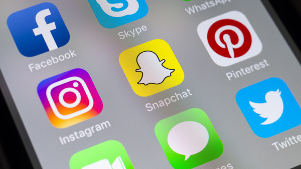 إنستجرام تستعير أفضل ميزة في سنابشات