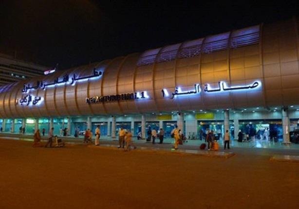 تفاصيل احتجاز ضابط شرطة داخل المطار ومنعه من السفر للعمرة