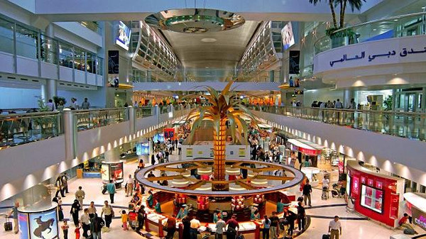 هاتفك الذكي بديل جديد لجواز السفر في مطار دبي 1 %D8%A7%D9%84%D9%87%D8%A7%D8%AA%D9%81 %D8%A7%D9%84%D8%B0%D9%83%D9%8A %D8%A8%D8%AF%D9%8A%D9%84 %D9%84%D8%AC%D9%88%D8%A7%D8%B2 %D8%A7%D9%84%D8%B3%D9%81%D8%B1 %D9%81%D9%8A %D9%85%D8%B7%D8%A7%D8%B1 %D8%AF%D8%A8%D9%8A 1