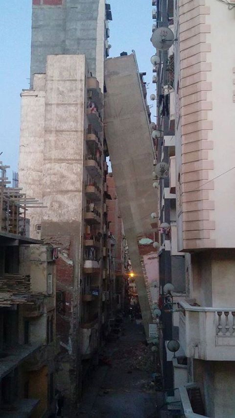 انهيار عقار في الاسكندرية والحماية المدنية تتدخل لإخلاء السكان 3 11