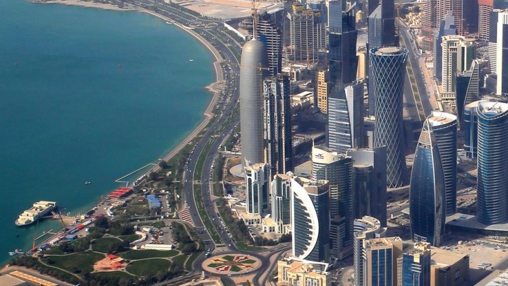 أول تعليق من وزارة الهجرة على وضع المصريين في قطر بعد قطع العلاقات 17 أول تعليق من وزارة الهجرة على وضع المصريين في قطر بعد قطع العلاقات