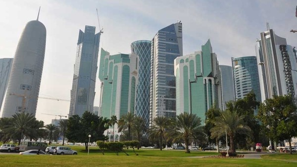 النتائج المترتبة على قرار مصر بقطع العلاقات مع قطر 3 النتائج المترتبة على قرار مصر بقطع العلاقات مع قطر