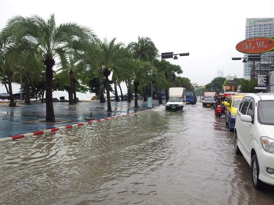 صور فيضانات ماليزيا 1