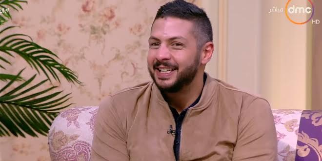 مذيعة تكشف عن شخصية عمرو سمير الحقيقة : بشوش وبيحب الخير للناس 1 %D9%85%D8%B0%D9%8A%D8%B9%D9%88
